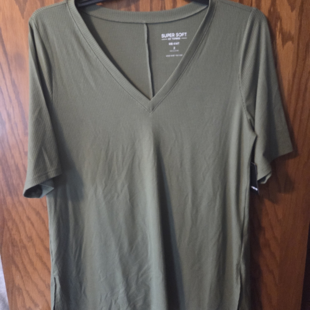 torrid Olive V-Neck Short Sleeve Ribbed Top